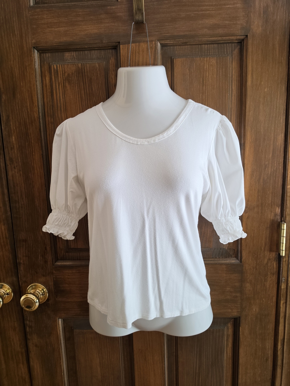Tahari Sz M White Puff Sleeve Crewneck Top